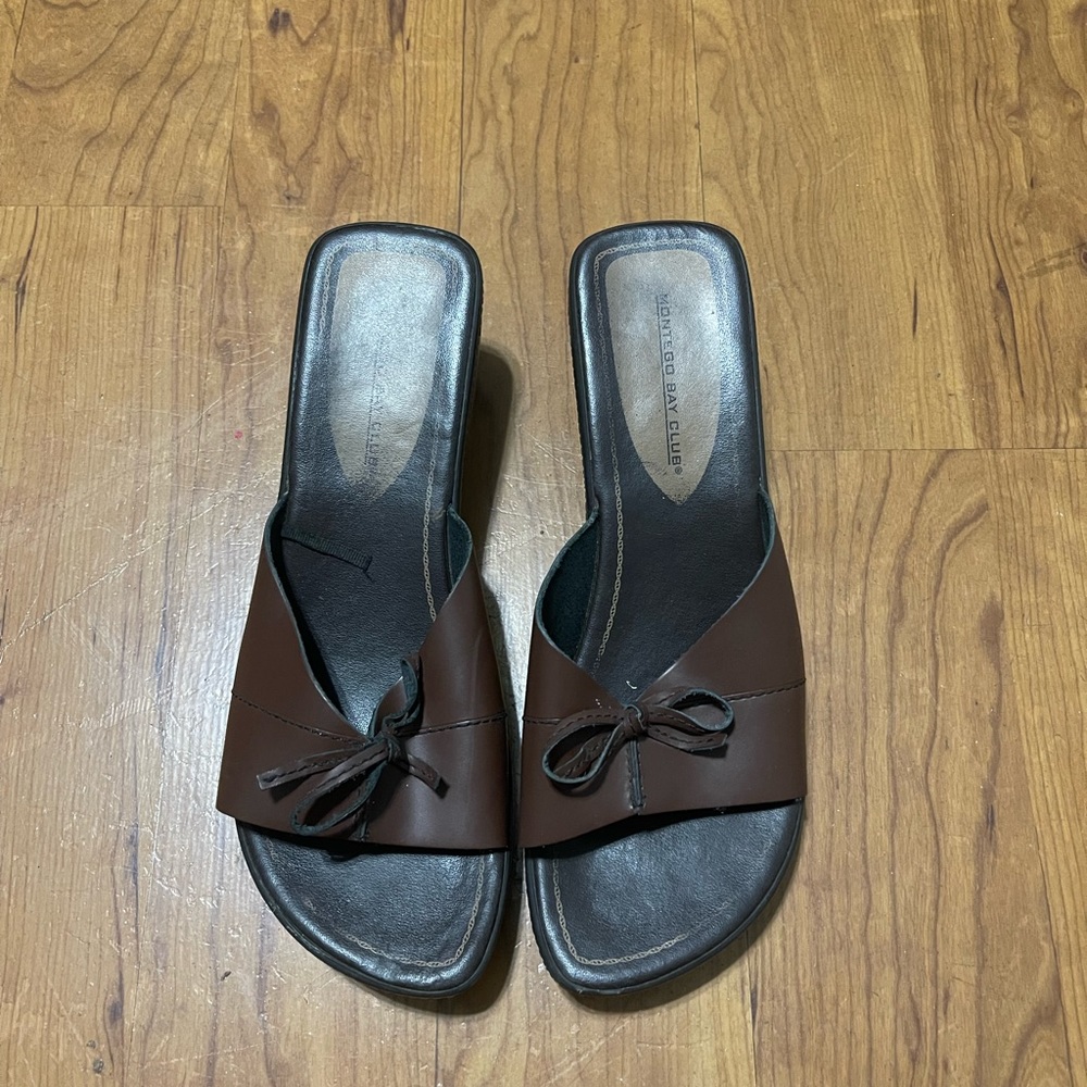 Womens shoes